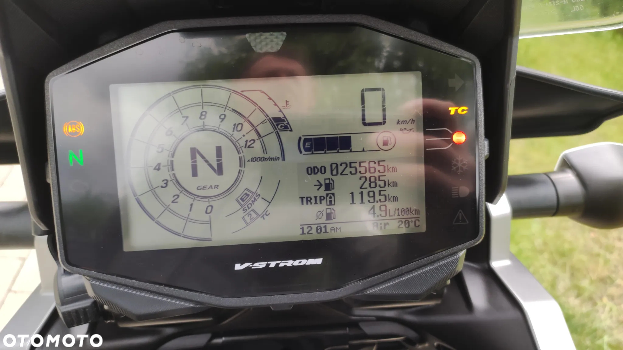 Suzuki V-STROM - 13