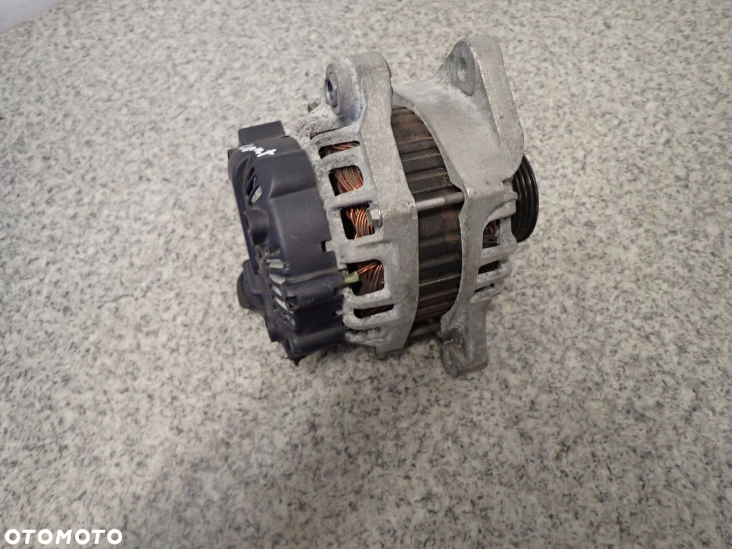 HYUNDAI i10 1.1i 07-13 ALTERNATOR 37300-02600 - 7