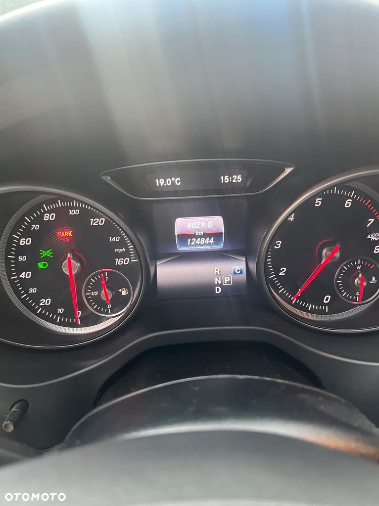 Mercedes-Benz CLA 250 Sport 7G-DCT - 18