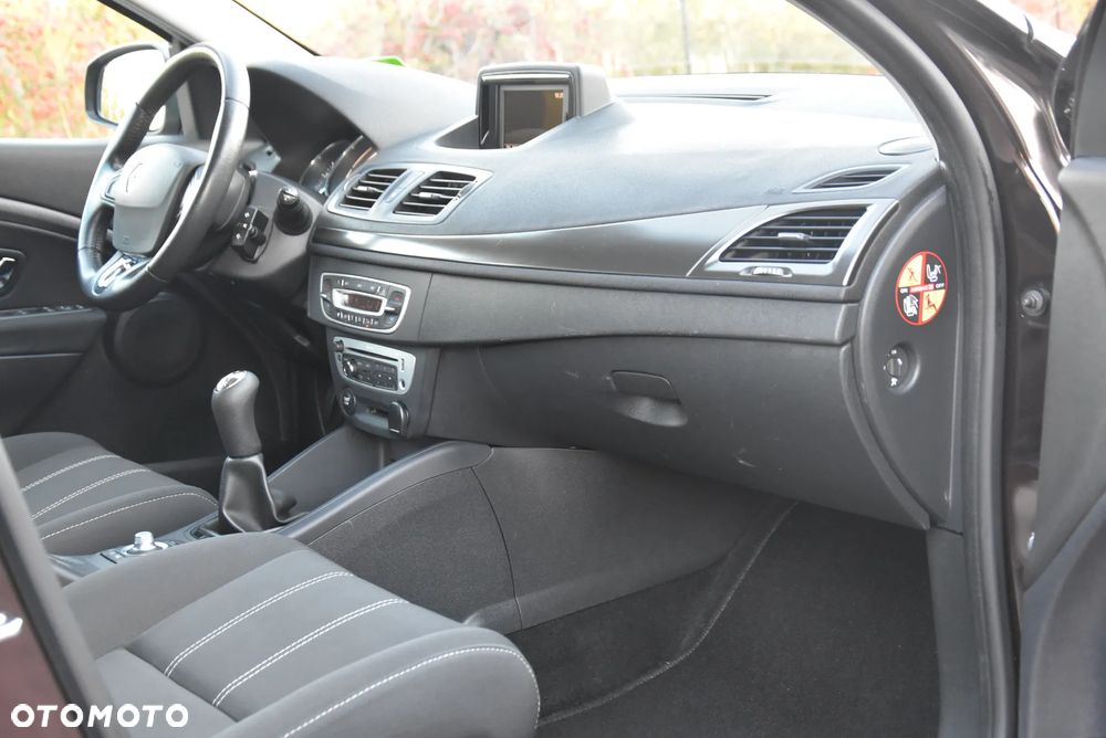 Renault Megane Grandtour 1.6 16V 100 J'taime - 23