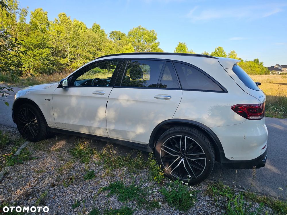 Mercedes-Benz GLC - 6
