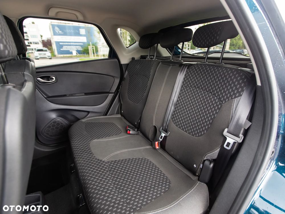 Renault Captur - 25