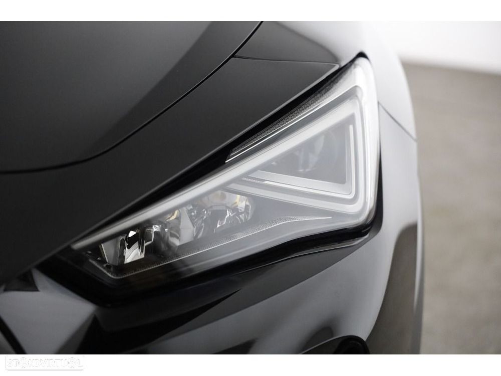Cupra Formentor 1.4 e-Hybrid DSG VZ - 31