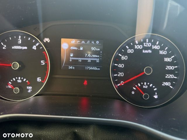 Kia Sportage ver-1-7-crdi-l-2wd - 5