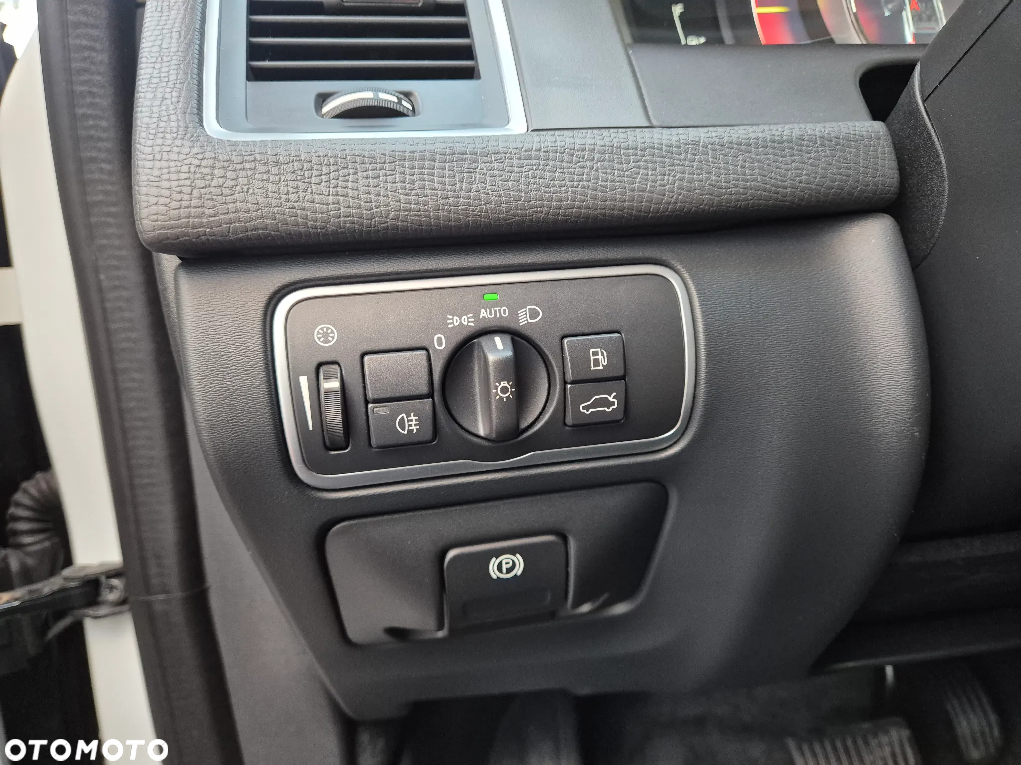 Volvo XC 60 T5 Geartronic Summum - 10