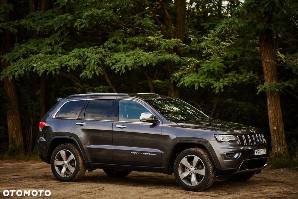 Jeep Grand Cherokee - 9