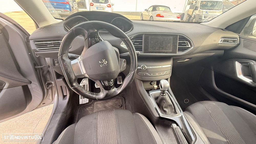 Peugeot 308 SW 1.6 BlueHDi Style J17 - 12
