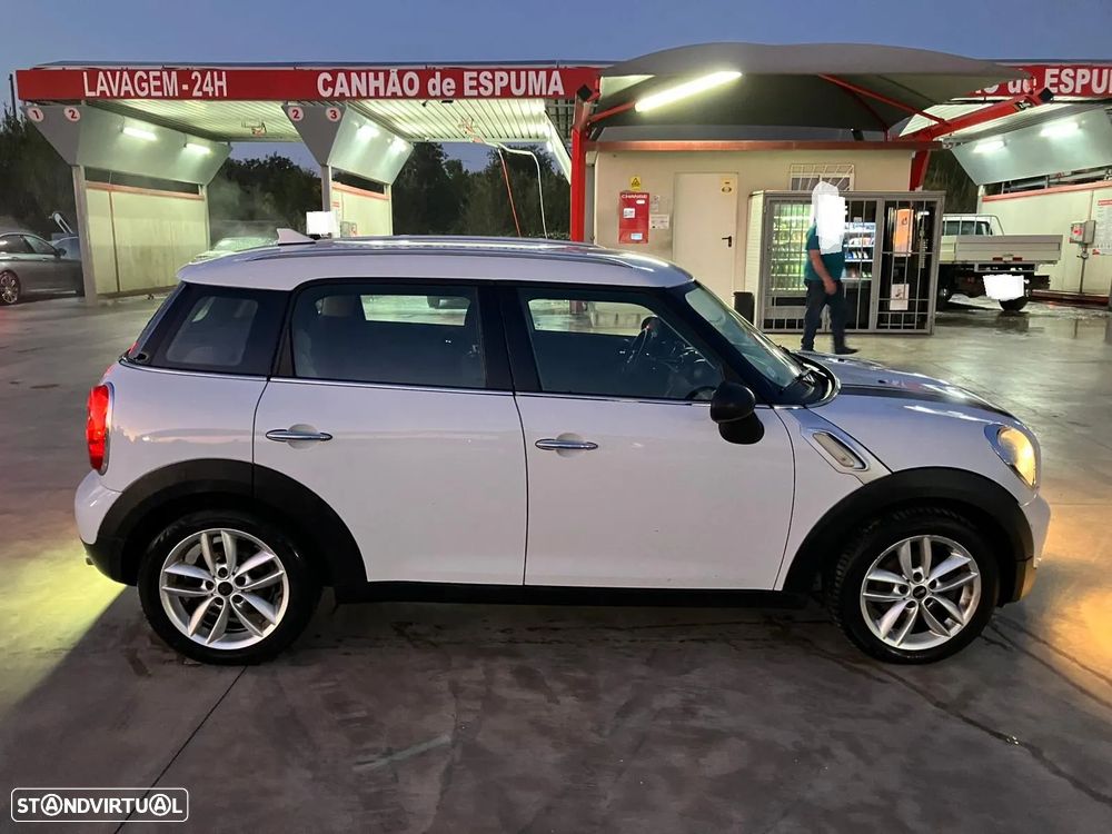 MINI Countryman One D - 15
