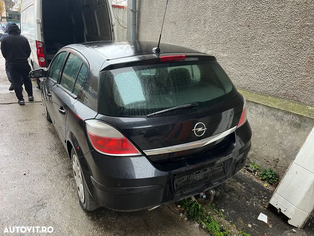 Carlig cui tractare Opel Astra H hatchback 2007 - 2
