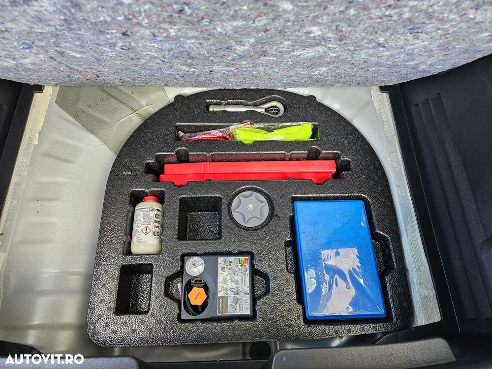 Nissan Juke 1.2L DIG-T Start/Stop Tekna - 25