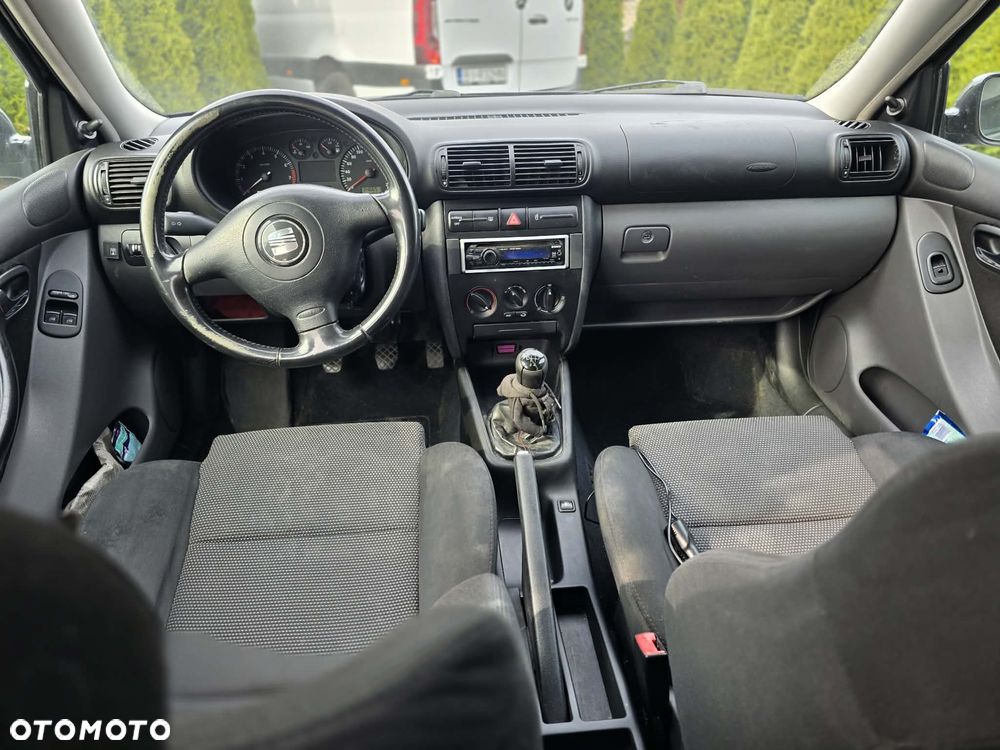 Seat Leon 1.6 Signo - 6