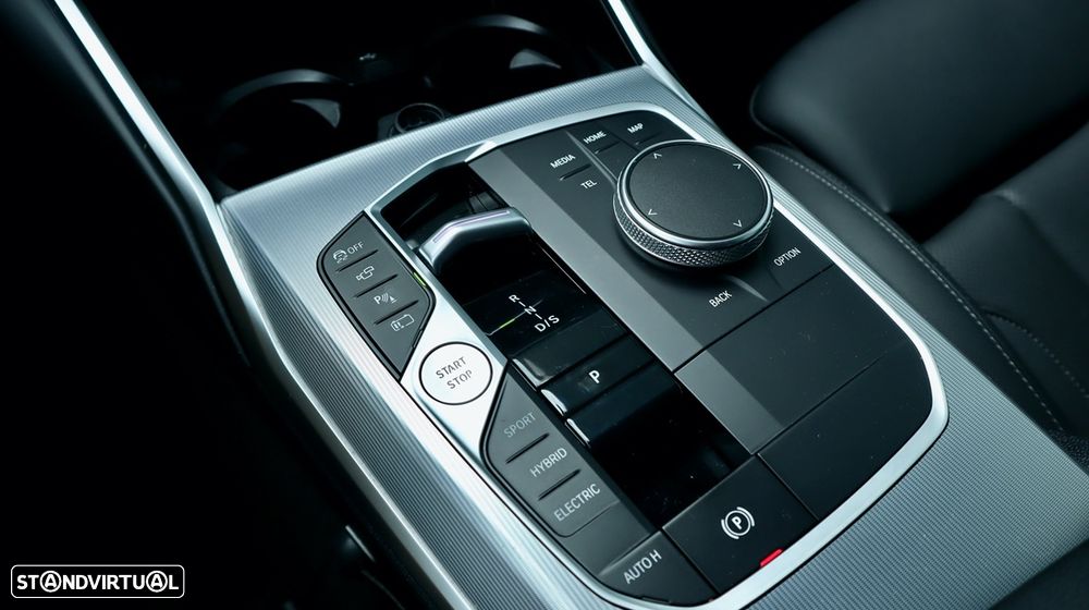 BMW 330 e xDrive Aut. M Sport - 37