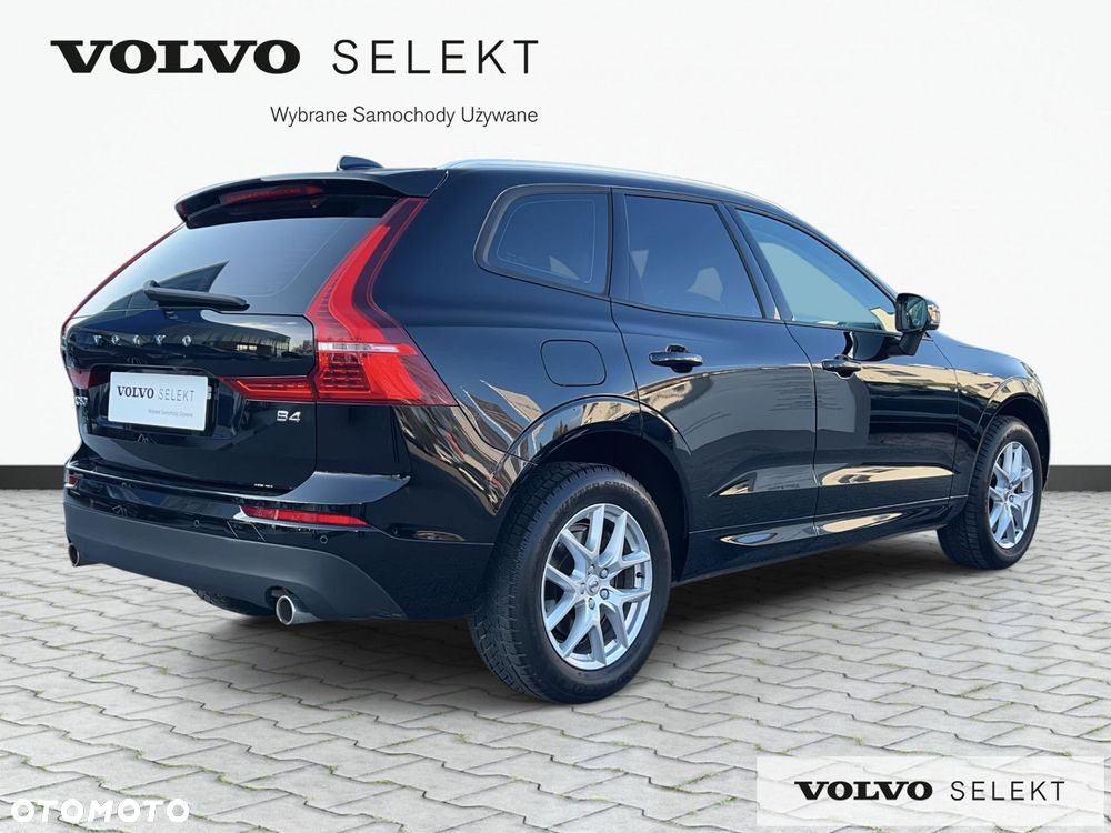 Volvo XC 60 B4 B Momentum - 6