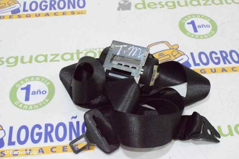 CINTO DE SEGURANÇA TRASEIRO CENTRAL BMW SERIE 3 BERLINA E90 - 1