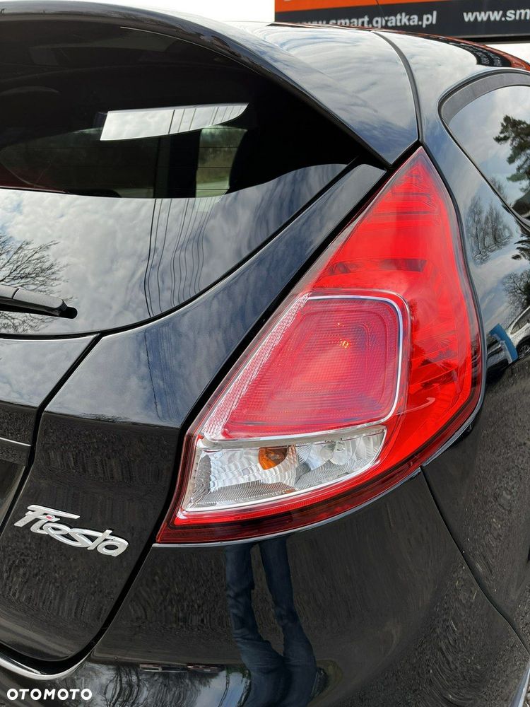 Ford Fiesta 1.0 EcoBoost S&S TREND - 23
