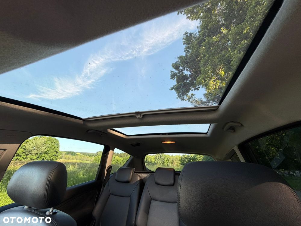 Ford S-Max - 11