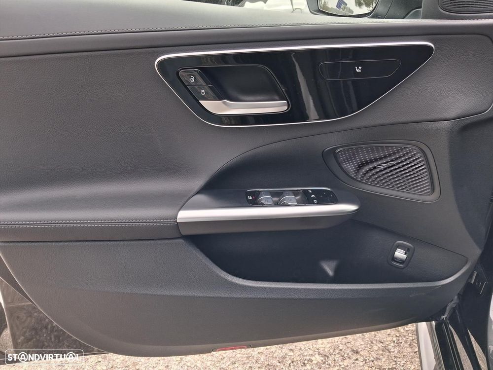 Mercedes-Benz C 300 de AMG Line - 9