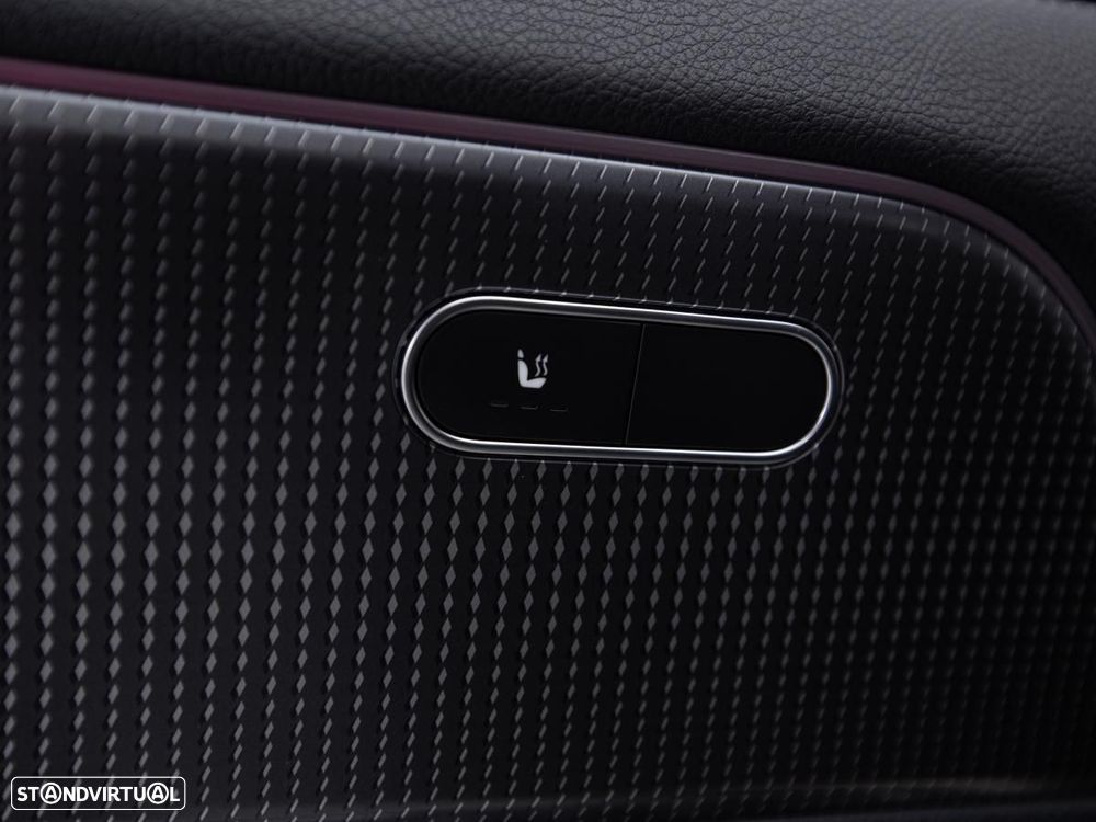 Mercedes-Benz EQA 250 Edition 1 — fotografia 16