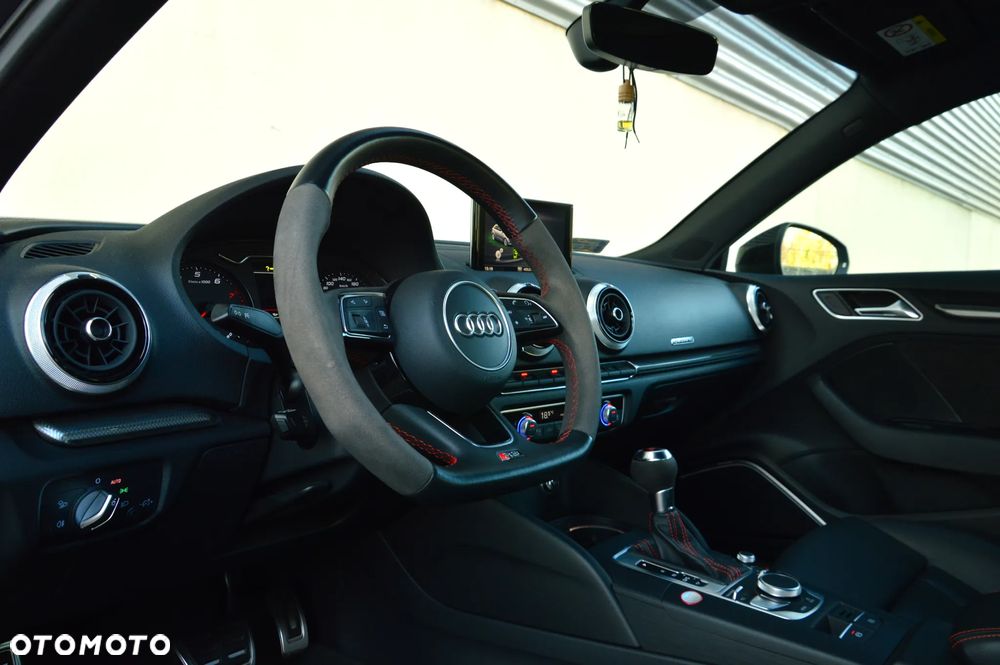 Audi RS3 Sportback 2.5 TFSI Quattro S tronic - 13