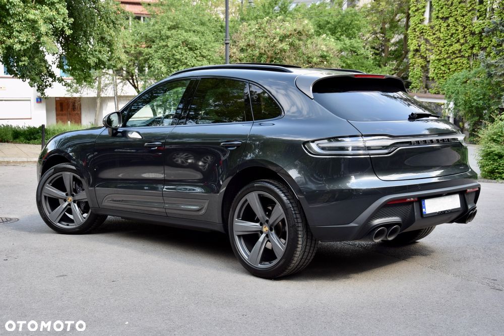 Porsche Macan T - 10