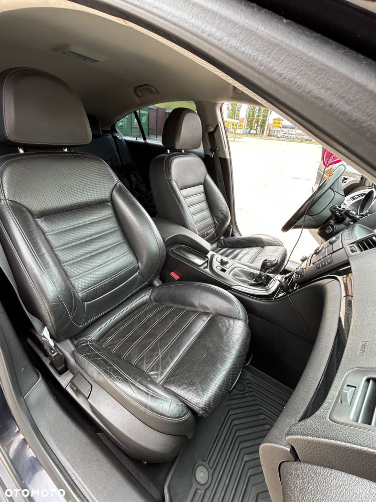 Opel Insignia 2.0 CDTI Sport - 10