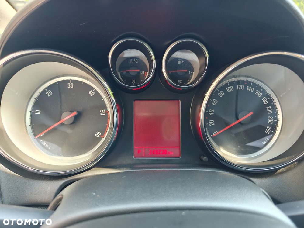 Opel Astra 2.0 CDTI Cosmo - 5