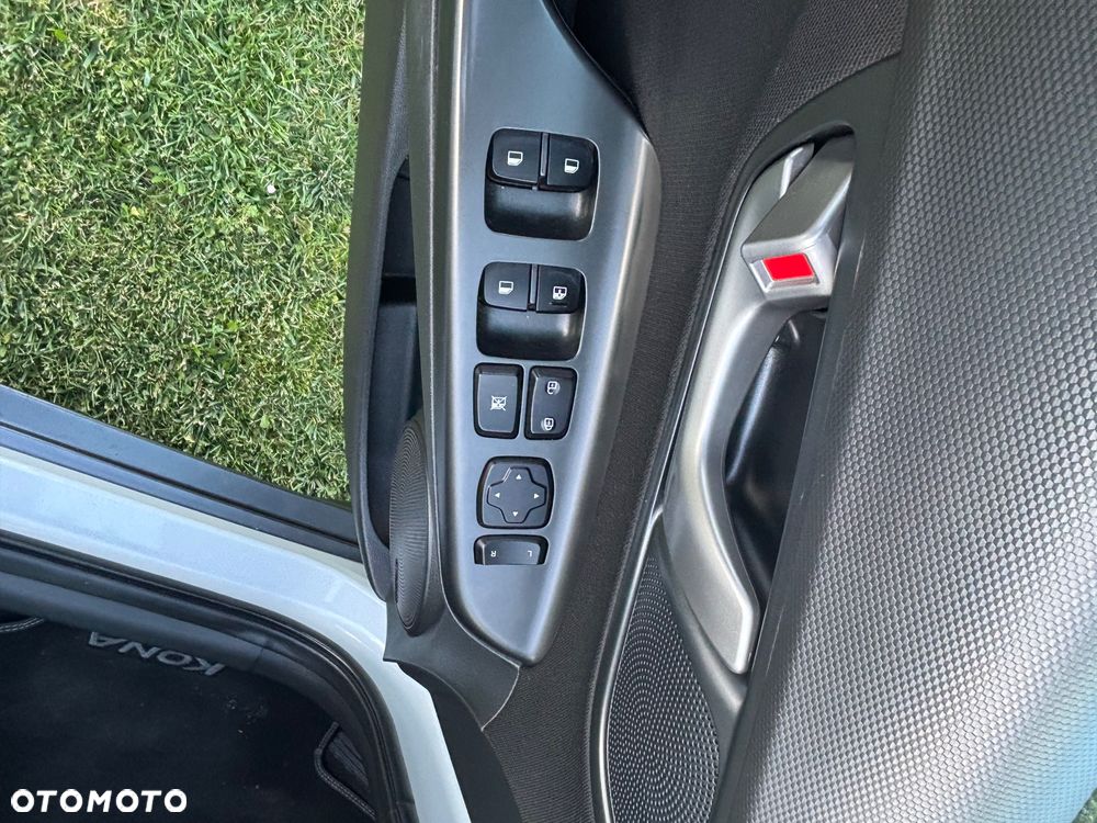 Hyundai Kona 1.0 T-GDI EDITION 30+ - 32