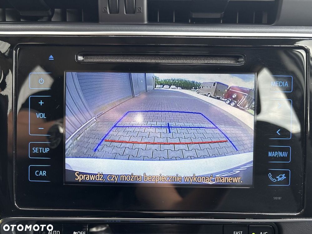 Toyota Corolla 1.6 Comfort - 15