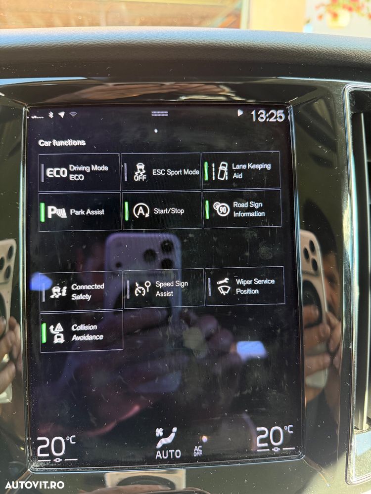 Volvo V60 D3 Momentum Core - 11