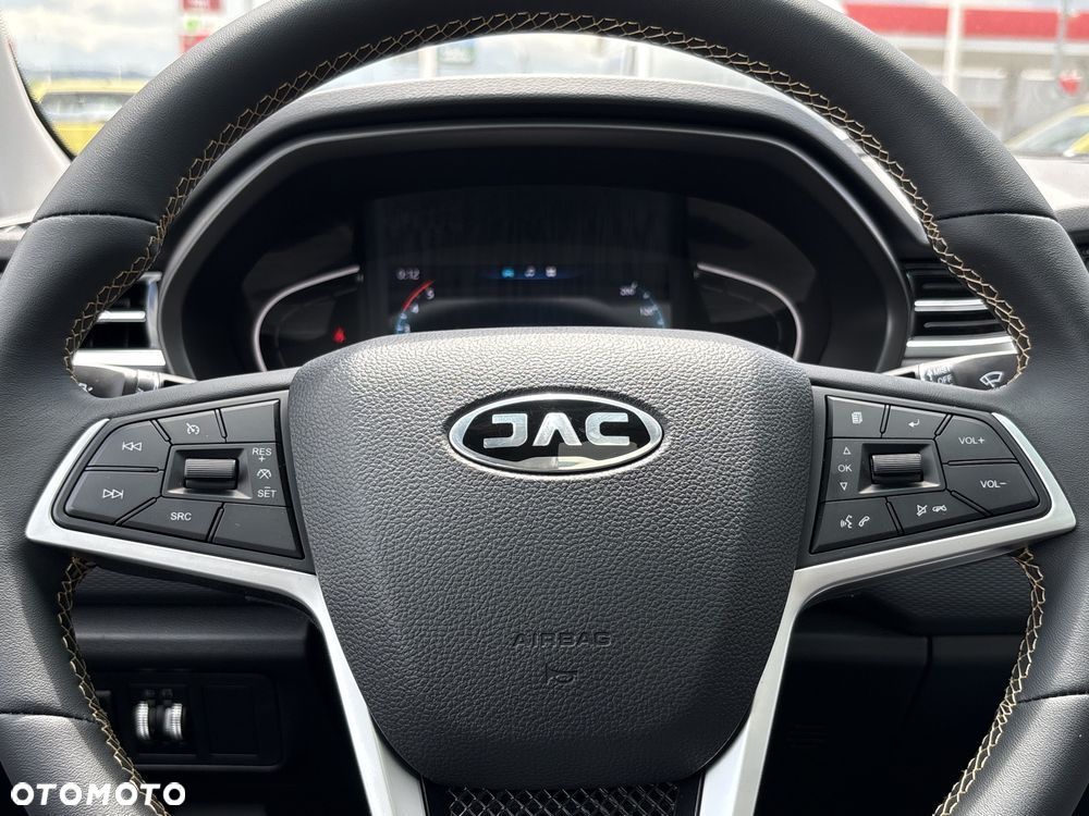 JAC T8 PRO - 16