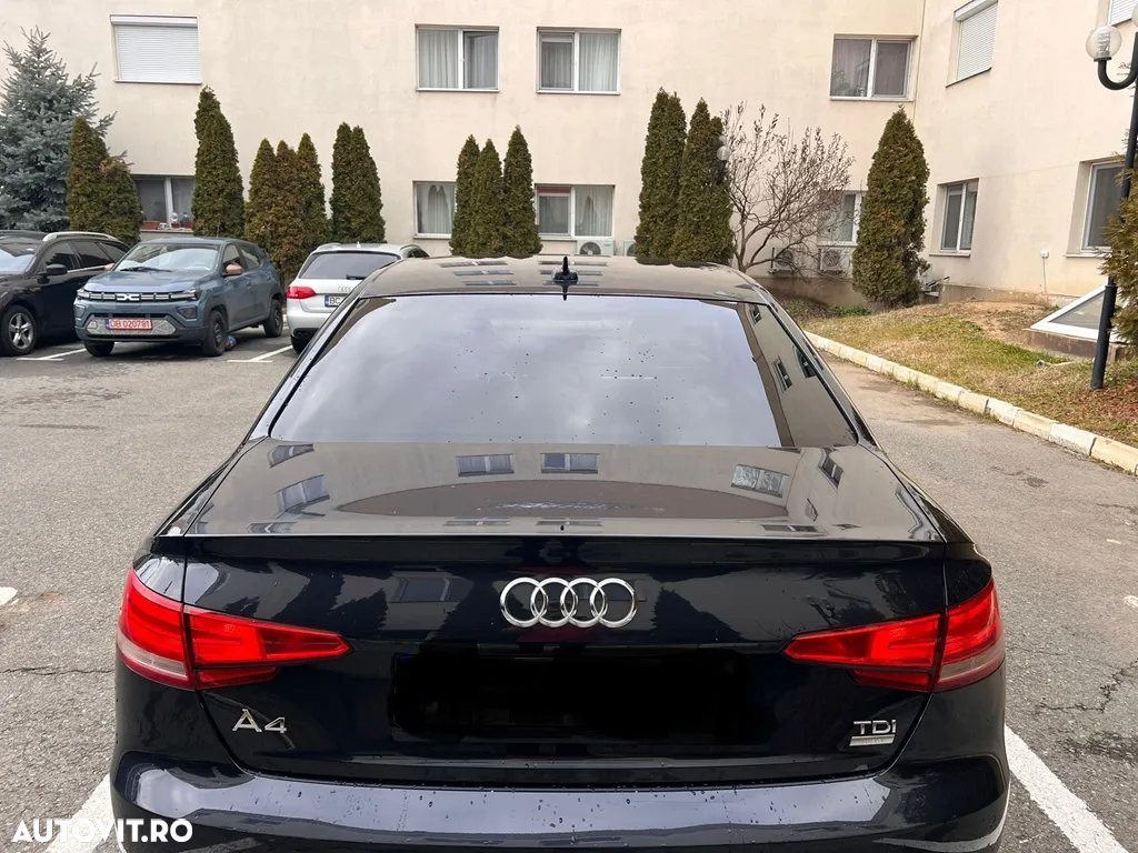 Audi A4 - 8