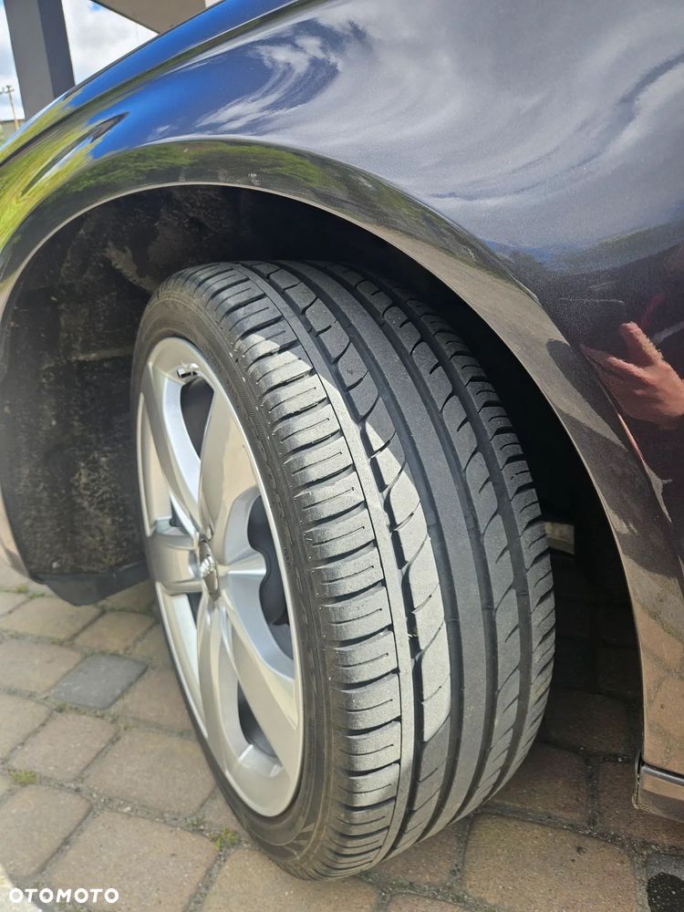 Audi A4 Avant 2.0 TDI ultra DPF Attraction - 21