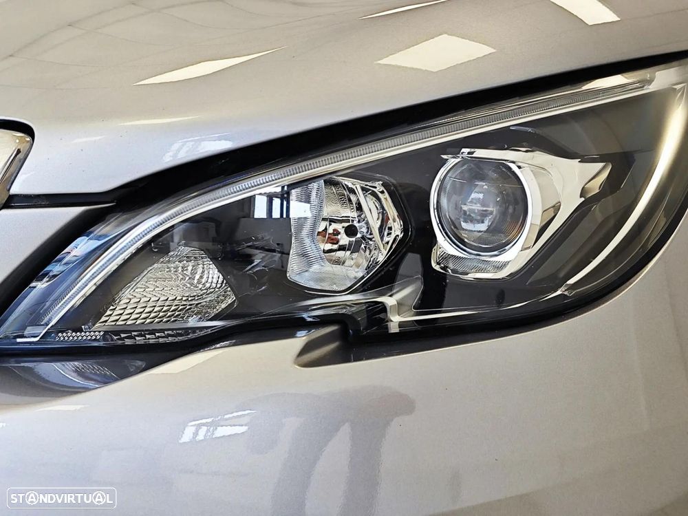 Peugeot 308 PureTech 130 EAT8 Allure Pack - 20