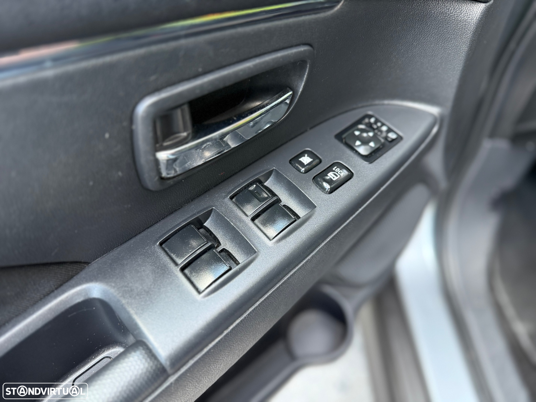 Mitsubishi ASX 1.6 Cross City - 11