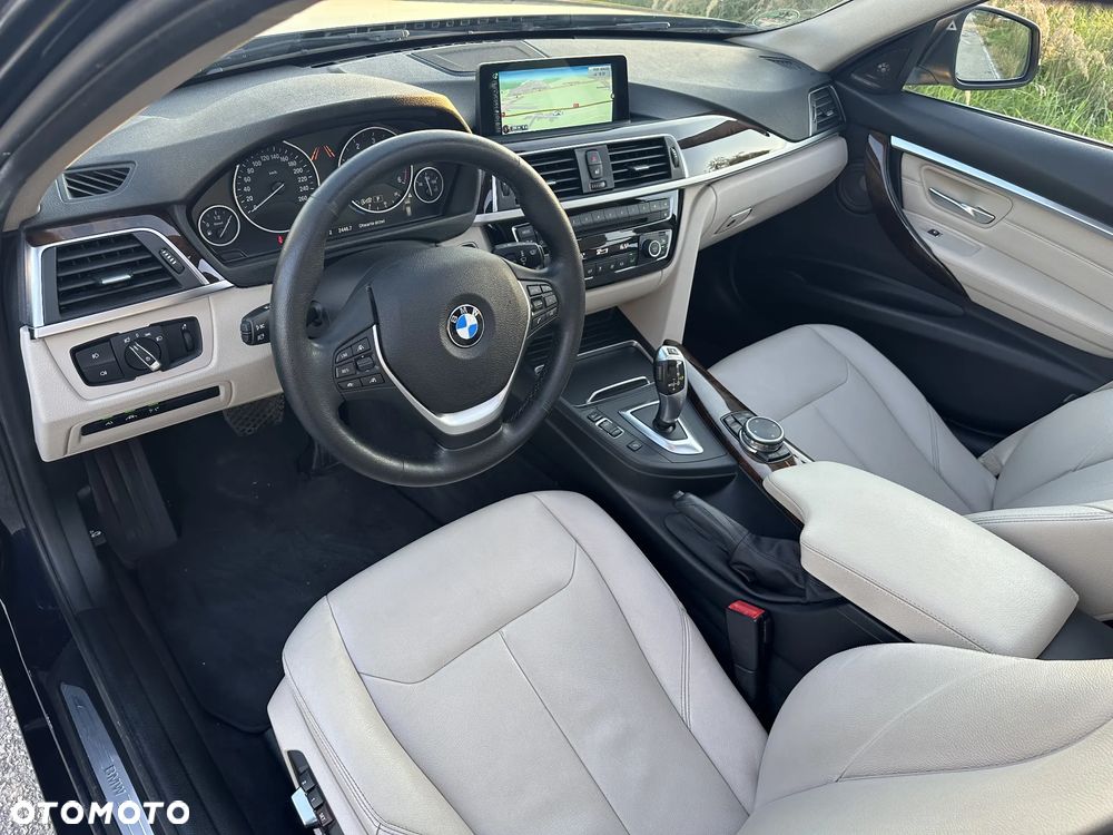 BMW Seria 3 325d Touring Luxury Line - 14