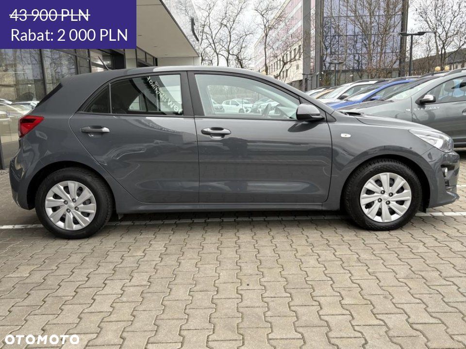 Kia Rio - 19