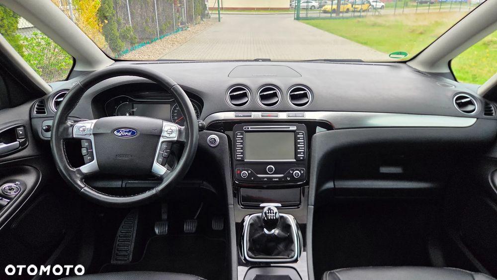 Ford S-Max 2.0 TDCi DPF Titanium X - 15