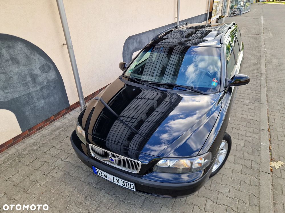 Volvo V70 D5 - 25