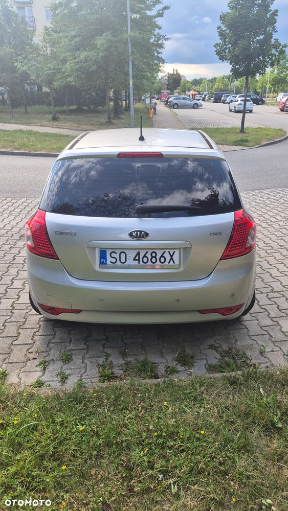 Kia Ceed 1.6 Crdi Comfort + - 9