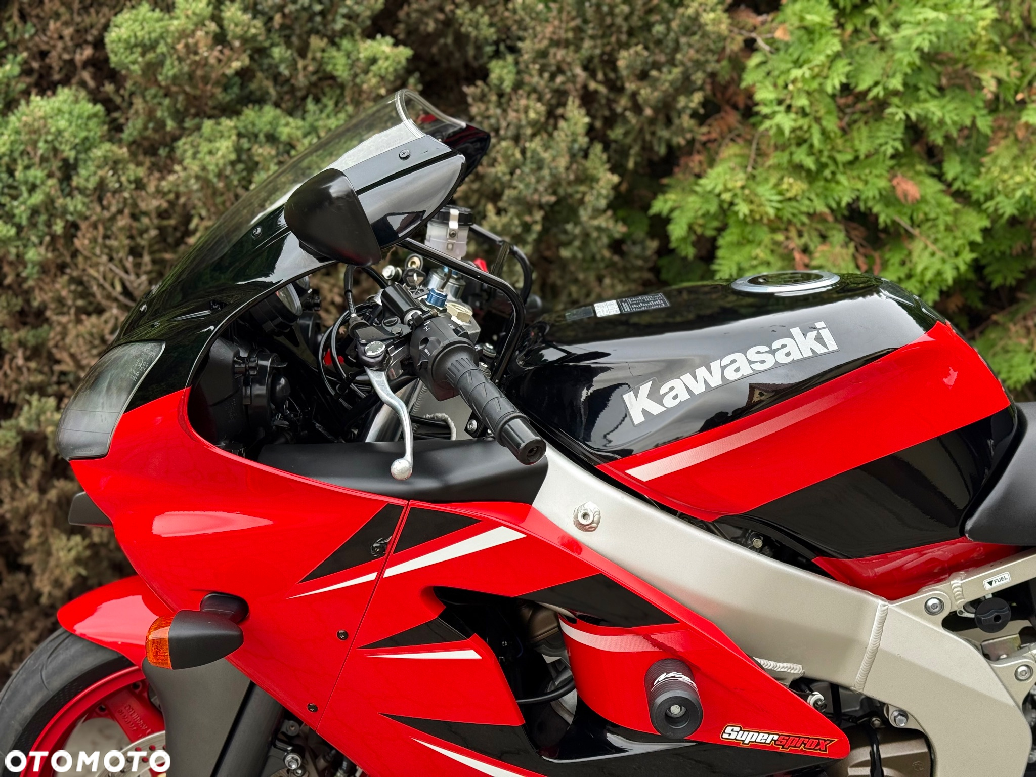 Kawasaki ZX - 28