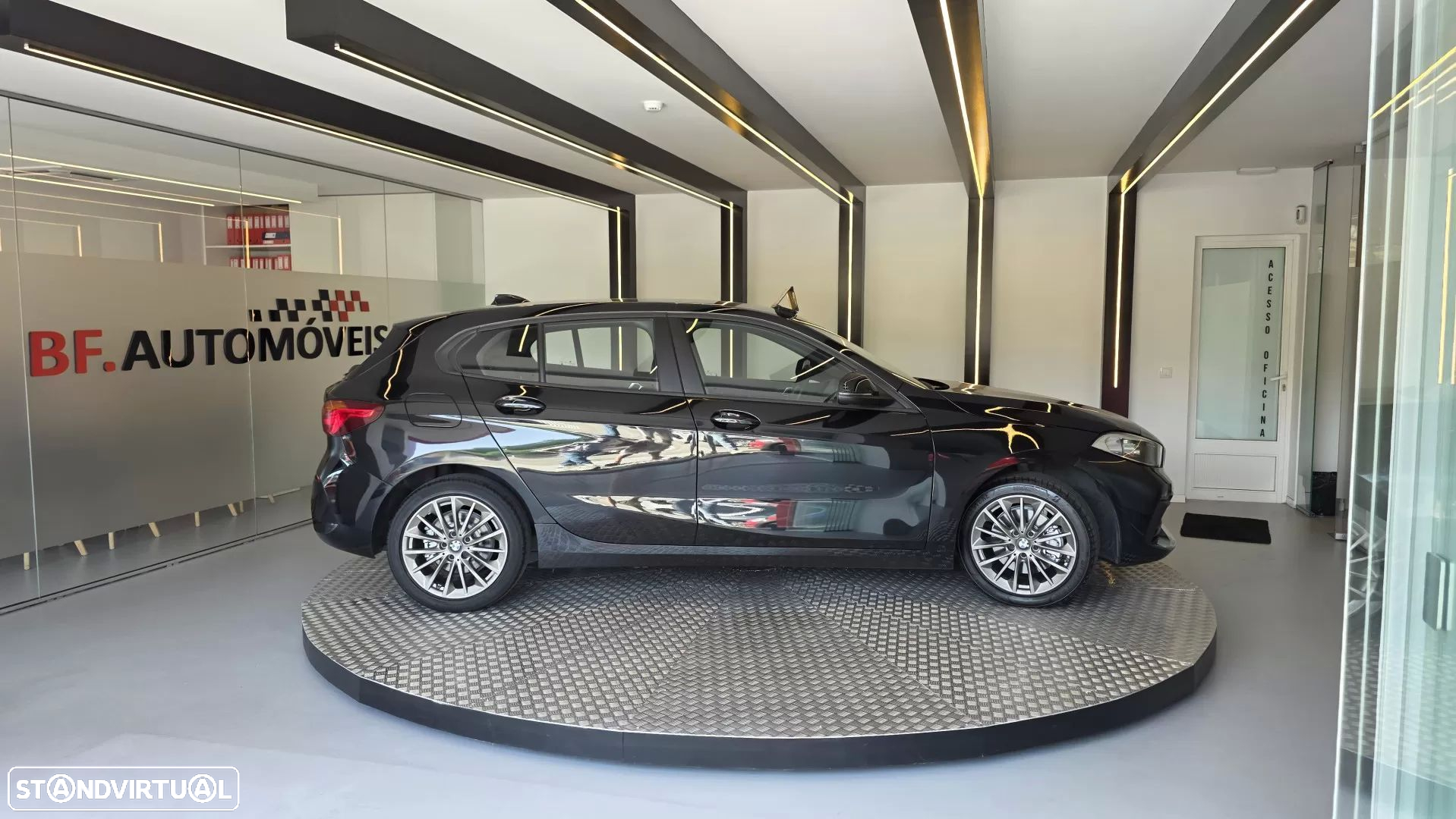 BMW 116 d Corporate Edition Auto - 8