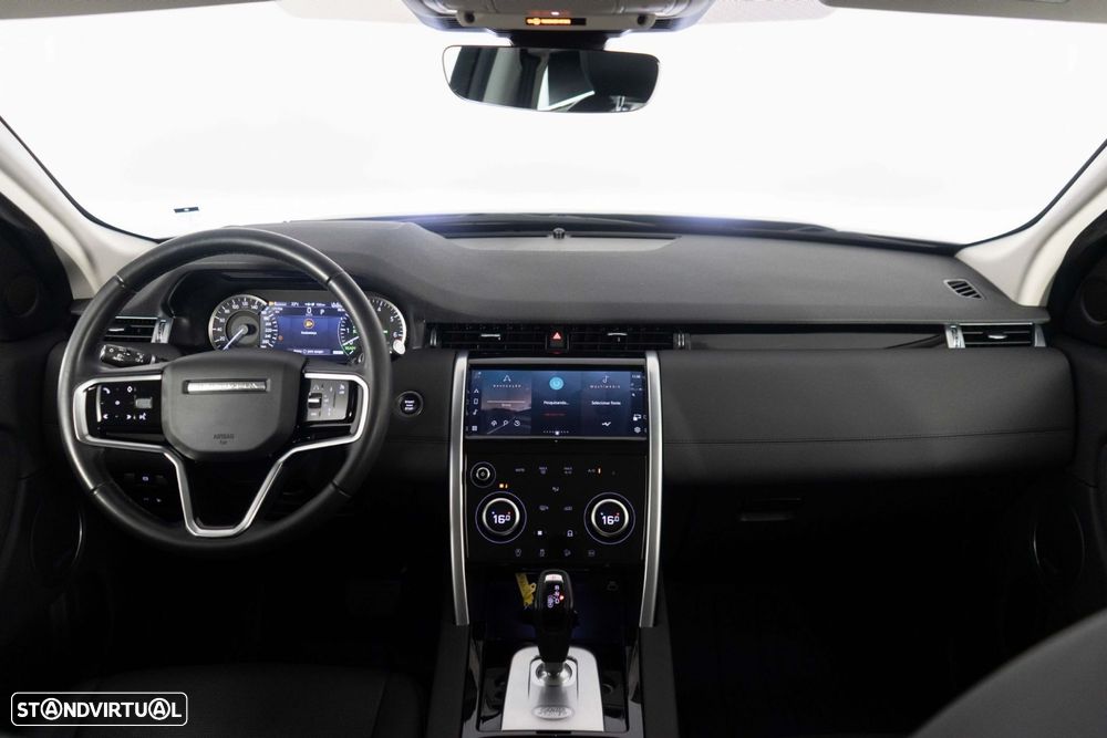 Land Rover Discovery Sport 1.5 I3 P300e AWD SE - 17