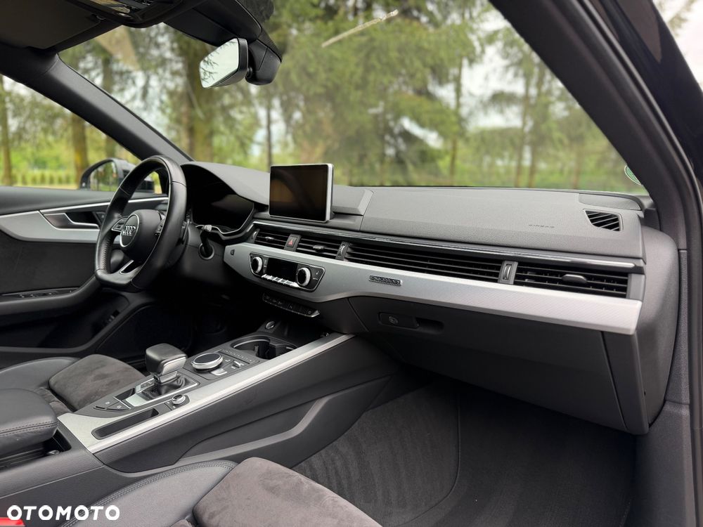 Audi A4 Avant 2.0 TDI Quattro S tronic - 17