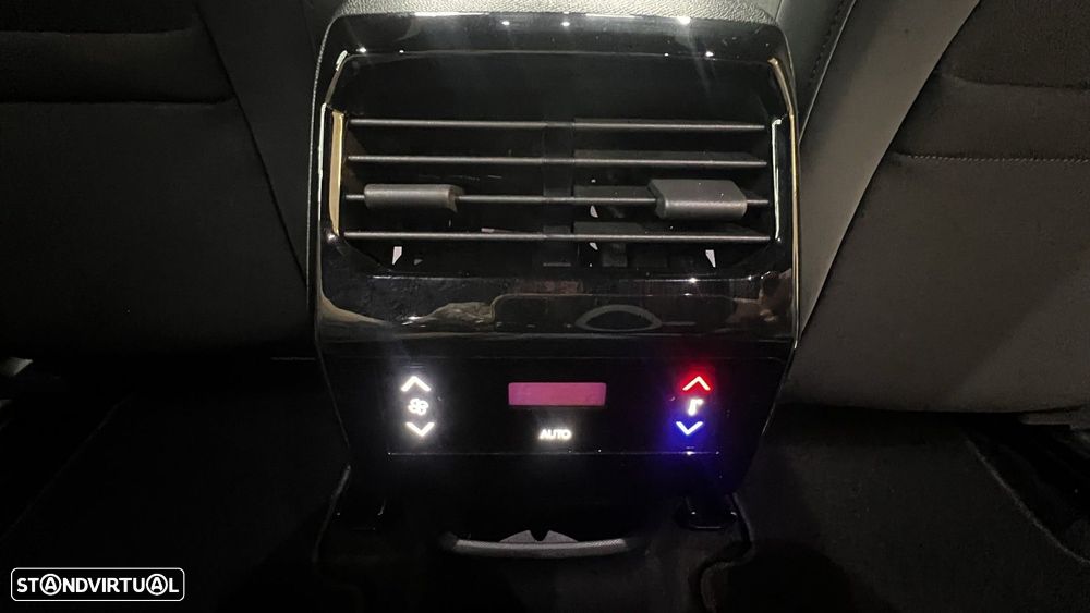 Peugeot 5008 Hybrid 145 e-DSC6 Allure - 34