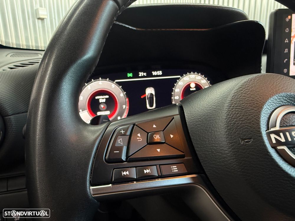 Nissan Juke 1.0 DIG-T N-Connecta NAV. DCT - 32