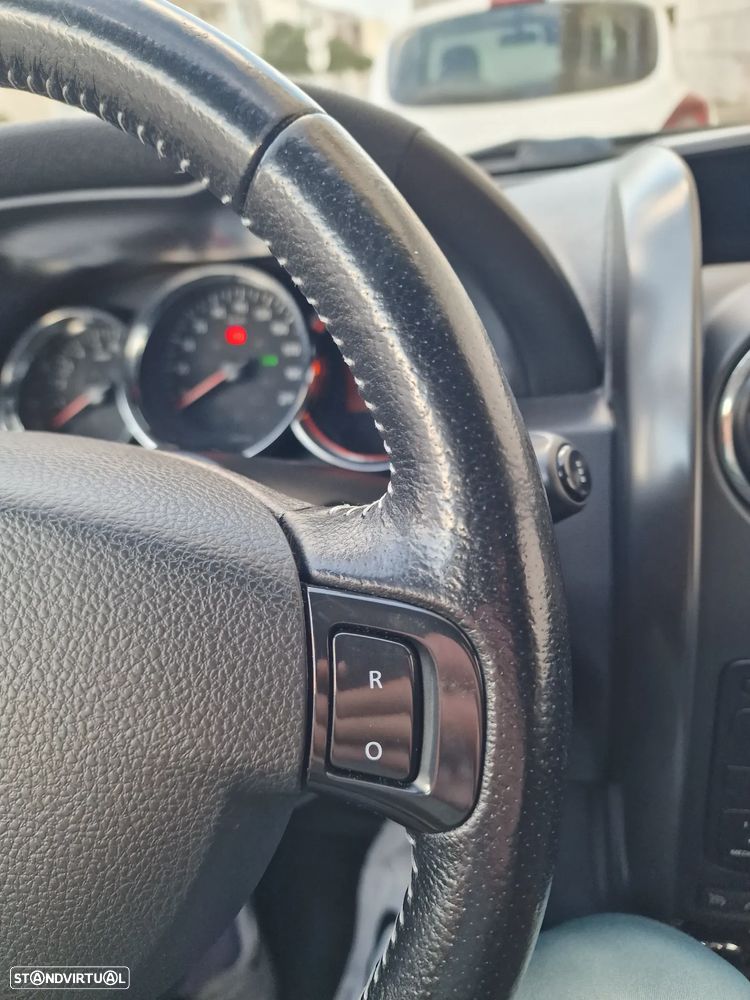 Dacia Duster dCi 110 FAP 4x4 Laureate - 11