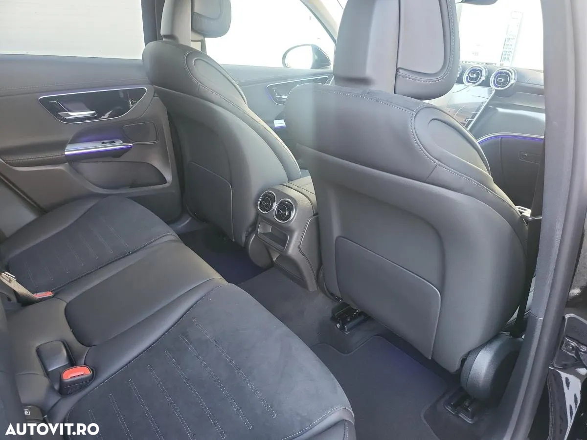 Mercedes-Benz GLC 300 e 4MATIC - 12