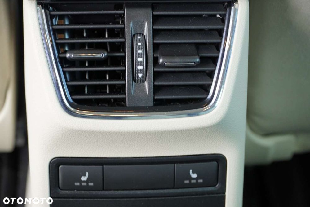 Skoda Octavia 2.0 TDI DSG Style - 18