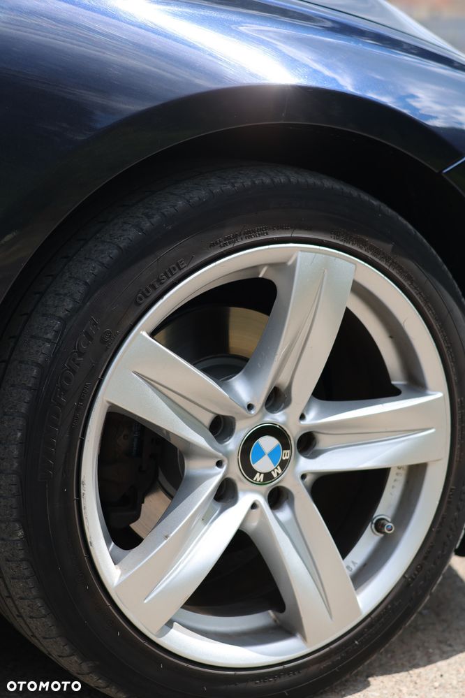 BMW Seria 3 320d Efficient Dynamics Edition - 6