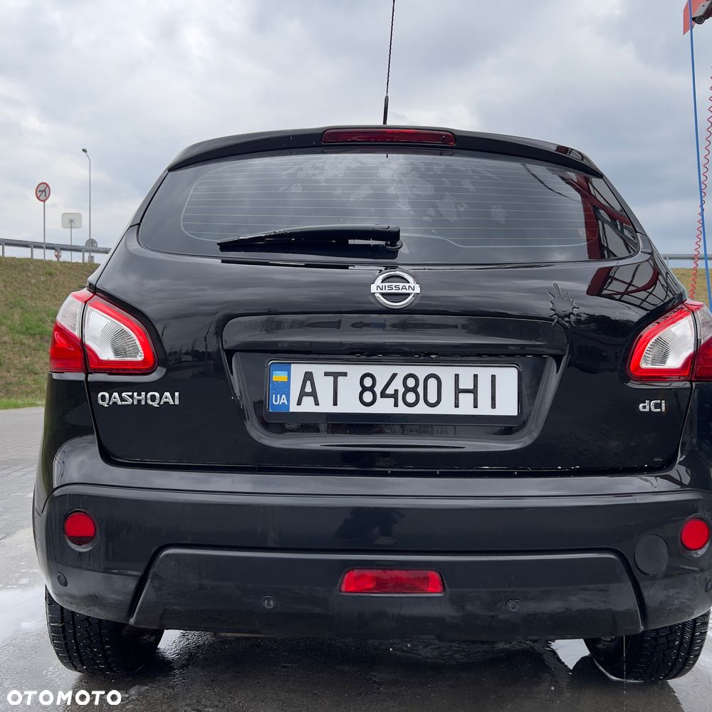 Nissan Qashqai - 11